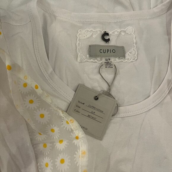 Cupio Women's Bright White Daisy Ruffle Stretch Top - Size Small - NWT - Picture 4 of 4